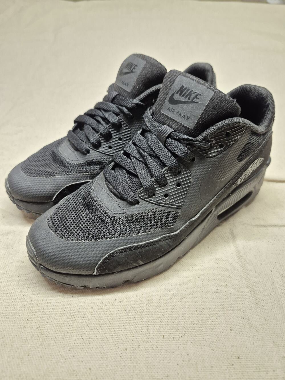 Nike Air Max 90 Ultra 2.0 GS Triple Black Sneakers 869950-001 Size 5.5Y Womens 7